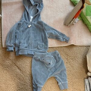 Carter's Newborn Outfit